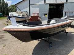 Beauty 475 Tuckerboot