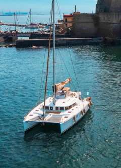 Lagoon 440