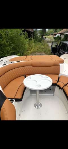Rinker Cuddy 246 Captiva cc
