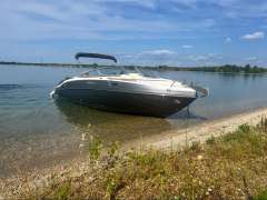Rinker Cuddy 246 Captiva cc