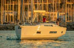 Hanse 460 Plachetní jachta