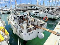 Beneteau Oceanis 35
