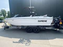 Supreme S220