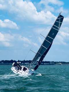 Beneteau First Seascape 27se