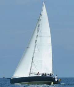 AB Marine Equinox452