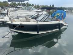 Quicksilver Bowrider 555