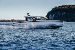 Axopar 37 Cross Cabin - Iconic Edition