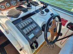 Sea Ray 270 DA