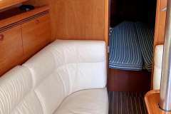 Sun Odyssey 35