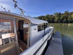 Nimbus 365 Coup&eacute; Sportboot