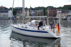 Hallberg-Rassy 37
