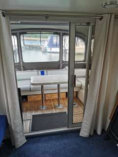 Fairline Corniche