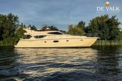 Ferretti 550