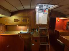 Hallberg-Rassy 382