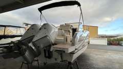 Quicksilver Activ 875 Sundeck