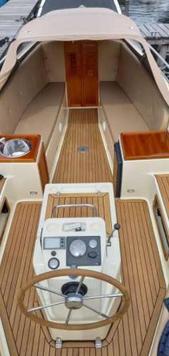 Interboat 25