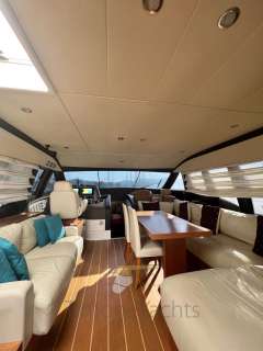 Ferretti 592