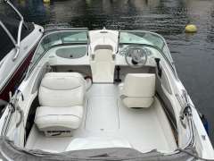 Maxum SR 1750