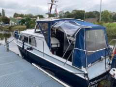Polaris Kajütboot