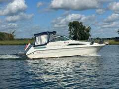 Sea Ray 220DA Motoryacht