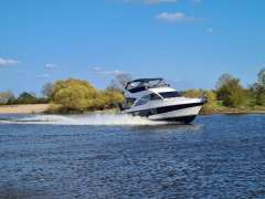 Galeon 390 Fly