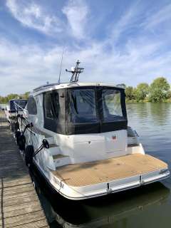 Marex 330 SCA