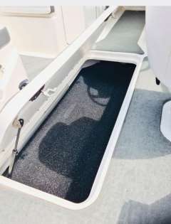 Sea Ray 210 SPX