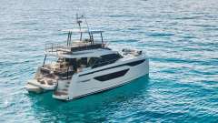 Prestige M48 Catamaran à moteur