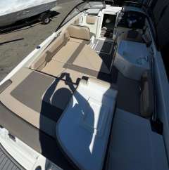 Bayliner VR6 Cuddy