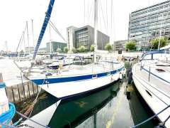 Hallberg Rassy 38