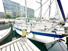 Hallberg Rassy 38
