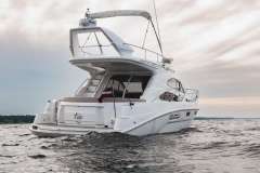 Sealine F37