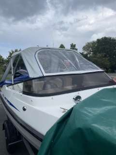 Hellas Marathon SP 15 mit Motor und Trailer