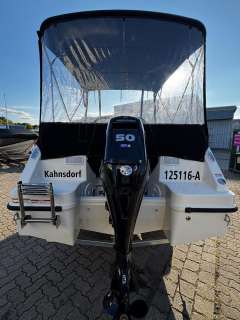 Quicksilver 555 Cabin