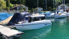 Bella 620 Cabin Pilothouse