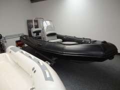 Adventure Vesta Bateau semi-rigide