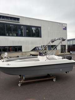 Booi boat 470 Fischerboot