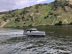 Axopar 37 Cabin