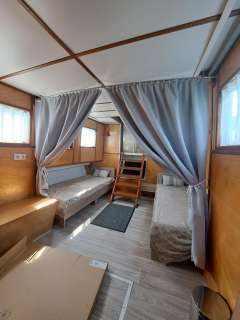 Verdränger ex DDR Patrolienboot