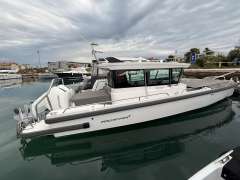 Axopar 28 Cabin