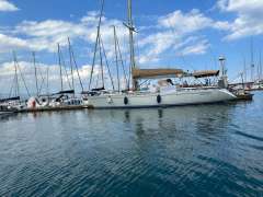 Grand Soleil 52