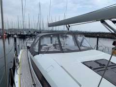 Jeanneau Yacht 60