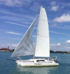 Corsair 28 AC R Trimaran