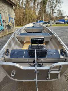 Linder 440 fishing Rowing Boat