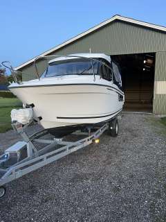 Jeanneau Merry Fisher 605