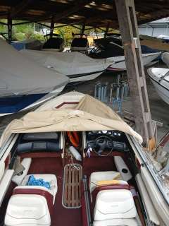 Maxum 2100
