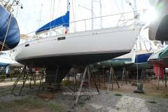 Beneteau Oceanis 430 Owner's Version