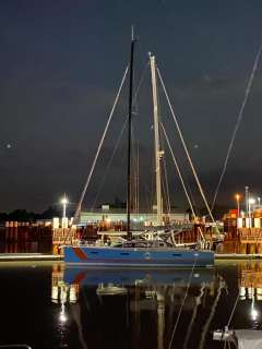 JPK Composites Fast Cruiser 38