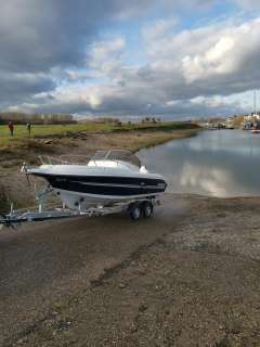 Sun Cruiser 650 Sport Yacht