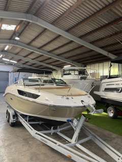 Sea Ray 230 Sun Sport